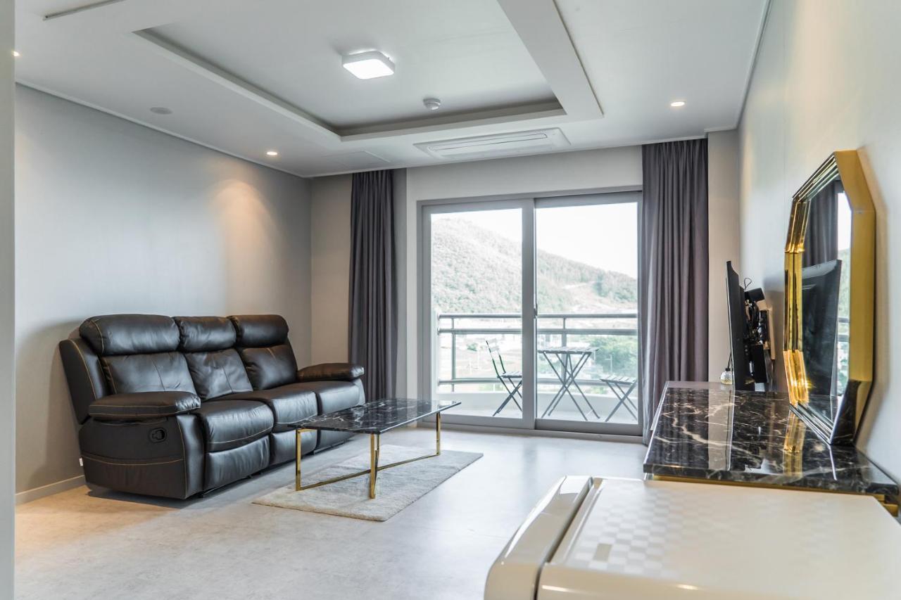 Namhae Sports Park Hotel Exterior foto